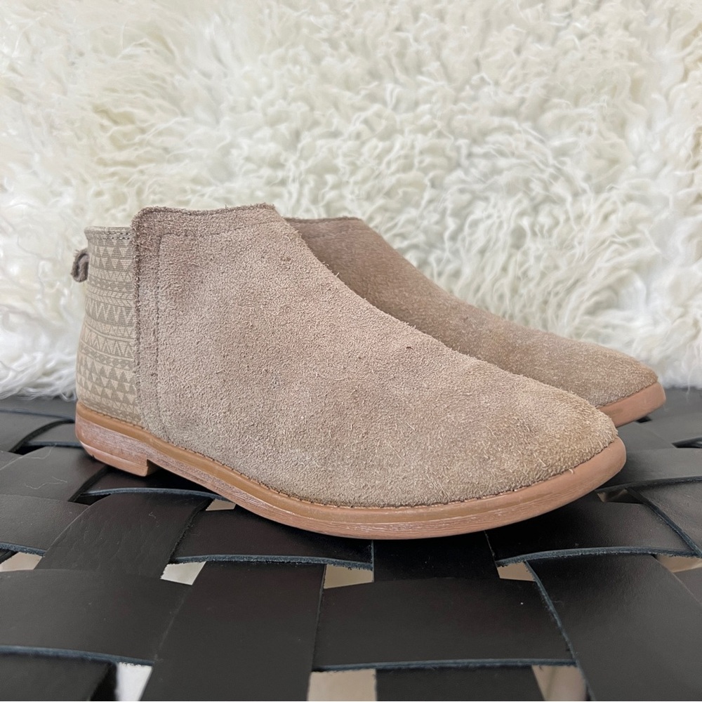 Modern Tan Suede Leather & Patterns Slip On Boots